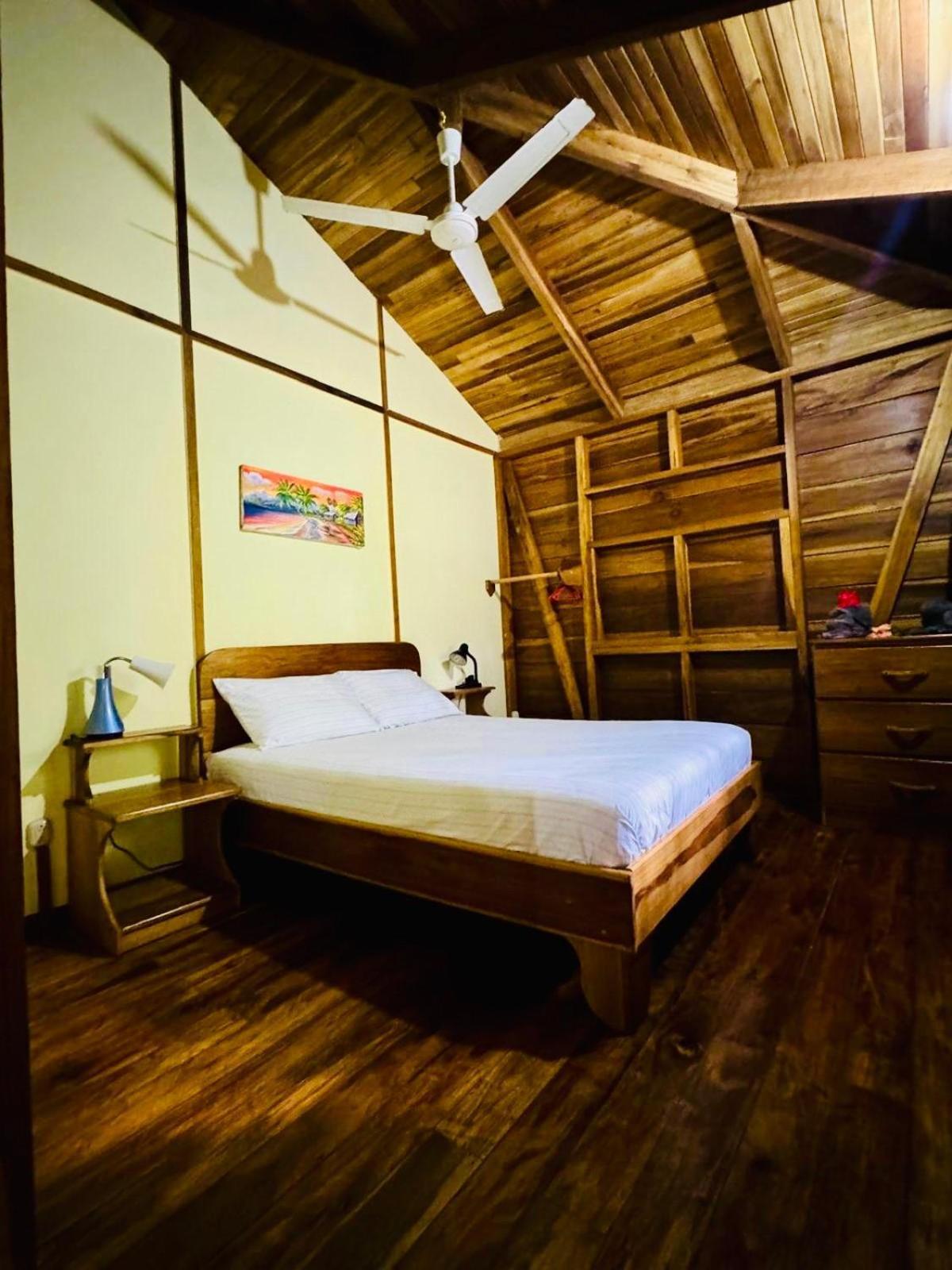 El Jardin De Playa Negra Ferienhaus Puerto Viejo de Talamanca